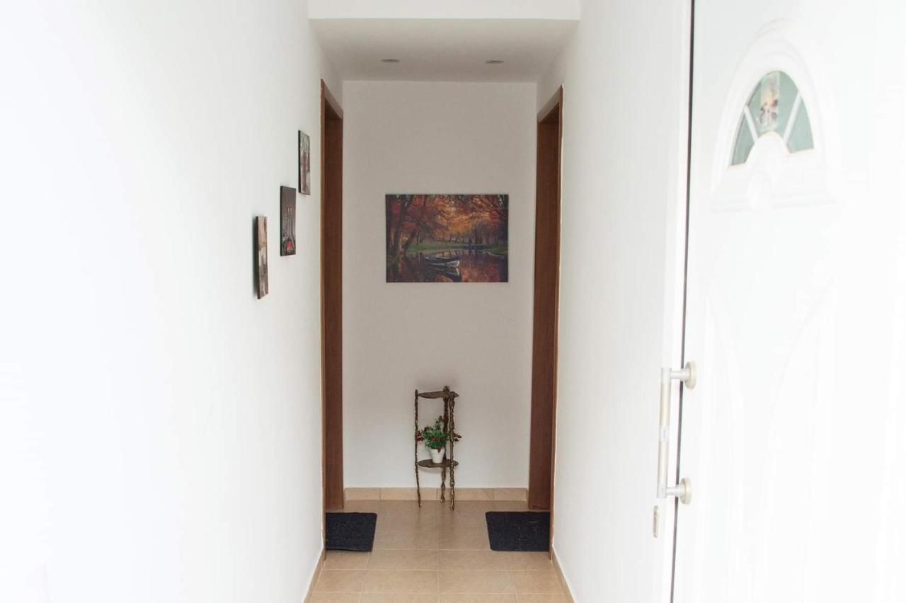 Mirmidones Anesis Apartment Agrelia Екстериор снимка